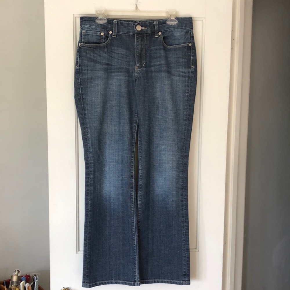 Seven7, size 10. Distressed mid rise boot cut jeans.‎ 5 pocket. No flaws. EUC